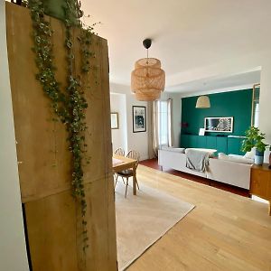 Appartement à 3 Chambres à Coucher