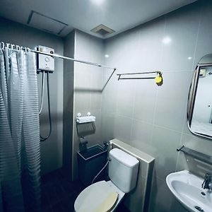 Chambre Juste Pour Hommes Dortoir
