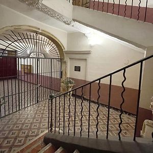 Loft In Hotel Particulier, City-Center, Air Conditioned