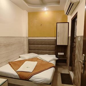 Private Bathroom Single Room