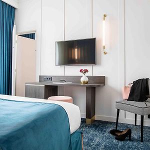 Chambre Communicante