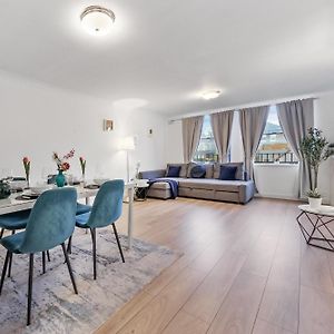 The Queensborough Apartments By Hyde Park