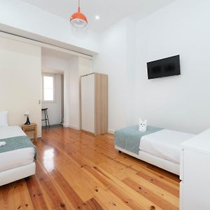 HOUZE_Central Studio in Alcântara