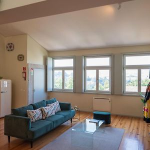 Appartement à 2 Chambres à Coucher