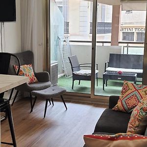 Appartement à 2 Chambres à Coucher