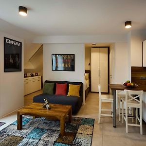Studio Duplex Lit Queen-Size