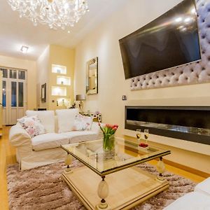 Principe Luxury Suite Next To Parliament