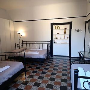 M1 Loreto Holiday Home