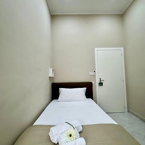 Private Bathroom Single Room