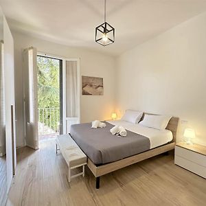 Suite Borgo Verde-5 Minutes From The Station