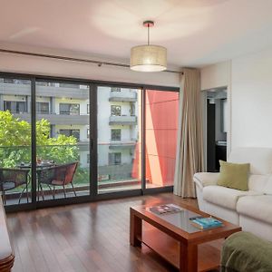 Appartement à 2 Chambres à Coucher