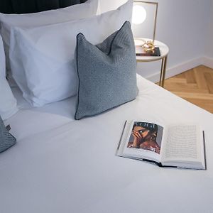 Appartement à 3 Chambres à Coucher