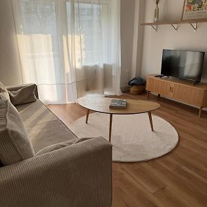 Appartement à 2 Chambres à Coucher