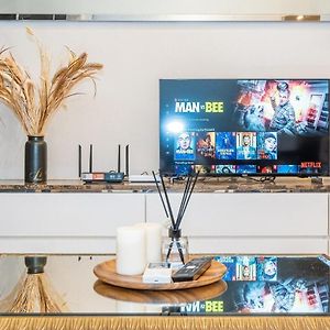 Appartement à 3 Chambres à Coucher