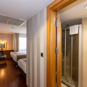 Chambre Standarde Triple