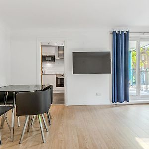 Appartement à 2 Chambres à Coucher