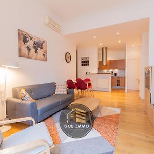 Appartement à 3 Chambres à Coucher