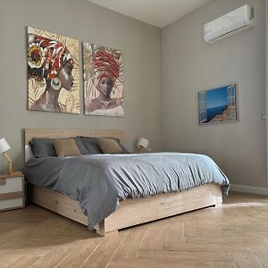 Appartement à 2 Chambres à Coucher