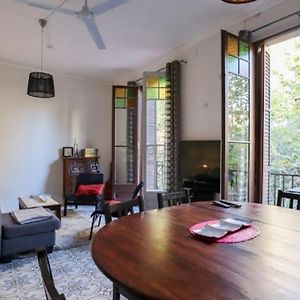 Appartement de Luxe à 2 Chambres à Coucher