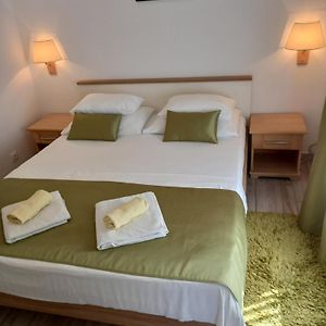 Rooms Radic