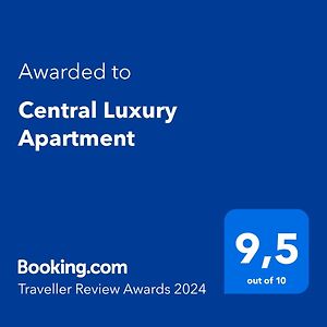 Central Luxury Apartment