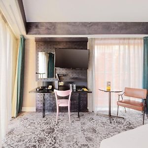 Chambre Standarde Lit Queen-Size