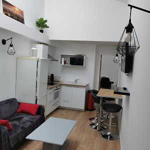 Appartement à 2 Chambres à Coucher