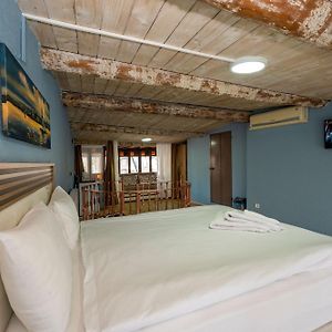 Taksimantiqueotel