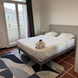 Appartement à 2 Chambres à Coucher