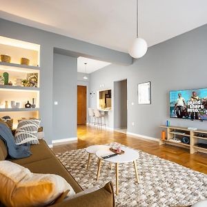 Appartement à 2 Chambres à Coucher