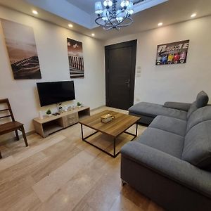 Unique 2Bedroom At Abdoun 006