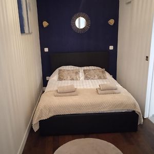 Paris Center, 1Br-4P, Sentier