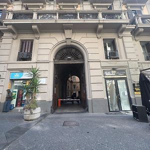 Appartement de Luxe à 2 Chambres à Coucher