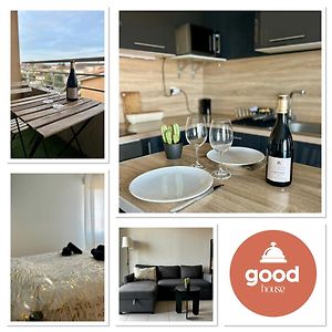 Le Jula - Appartement T2 Proche Centre Ville - Parking Prive