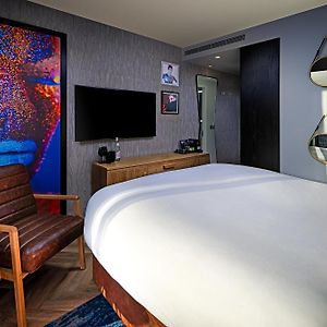 Chambre Supérieure Lit Queen-Size