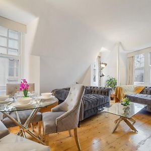 Appartement à 3 Chambres à Coucher