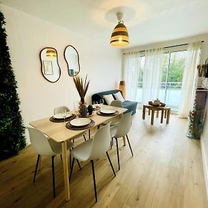 Appartement à 2 Chambres à Coucher