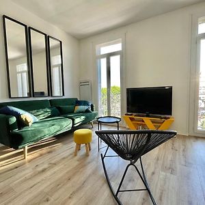 Appartement à 4 Chambres à Coucher