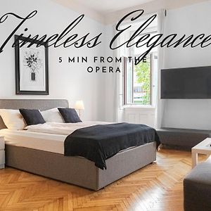 Appartement à 3 Chambres à Coucher