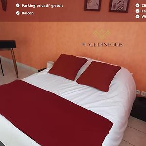 Appartement à 2 Chambres à Coucher