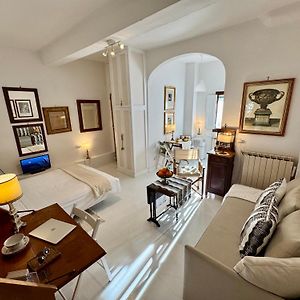 Acacia Firenze - Anteo