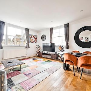 Appartement à 3 Chambres à Coucher