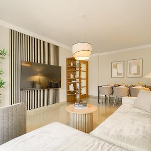 Appartement à 3 Chambres à Coucher