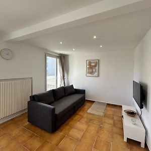 Appartement à 3 Chambres à Coucher