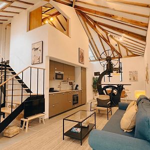 Appartement à 2 Chambres à Coucher