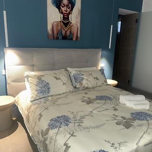 Private Bathroom Triple Room