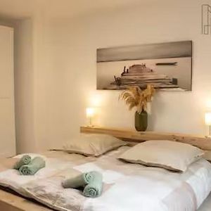Modern 2 Room Apartment In Ruettenscheid