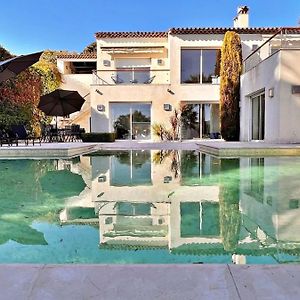 Villa de Luxe