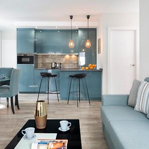 Appartement à 2 Chambres à Coucher