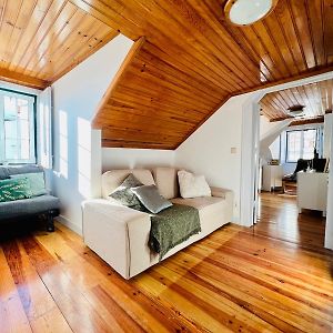 Appartement à 2 Chambres à Coucher